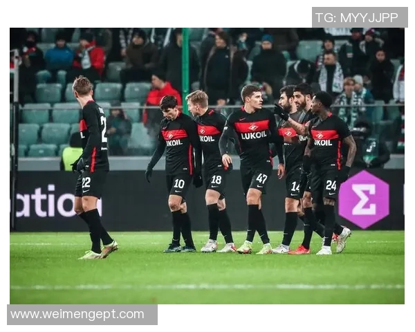 全球足球巨星的传奇故事与他们对足球的影响力分析 全球足球巨星的传奇故事与他们对足球的影响力分析